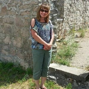 Meet your Posher, Janis